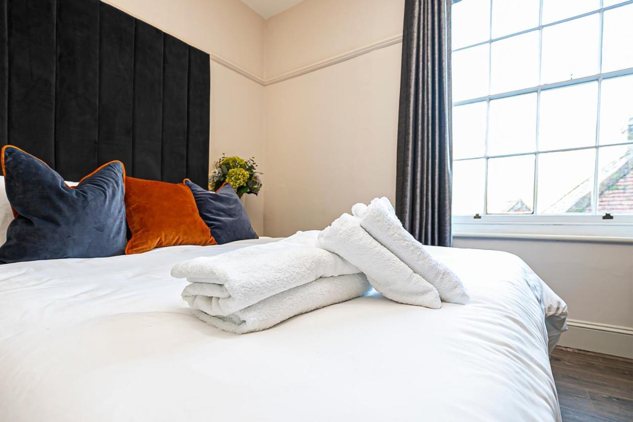 Pages Hotel And Guesthouse Harlow Luaran gambar