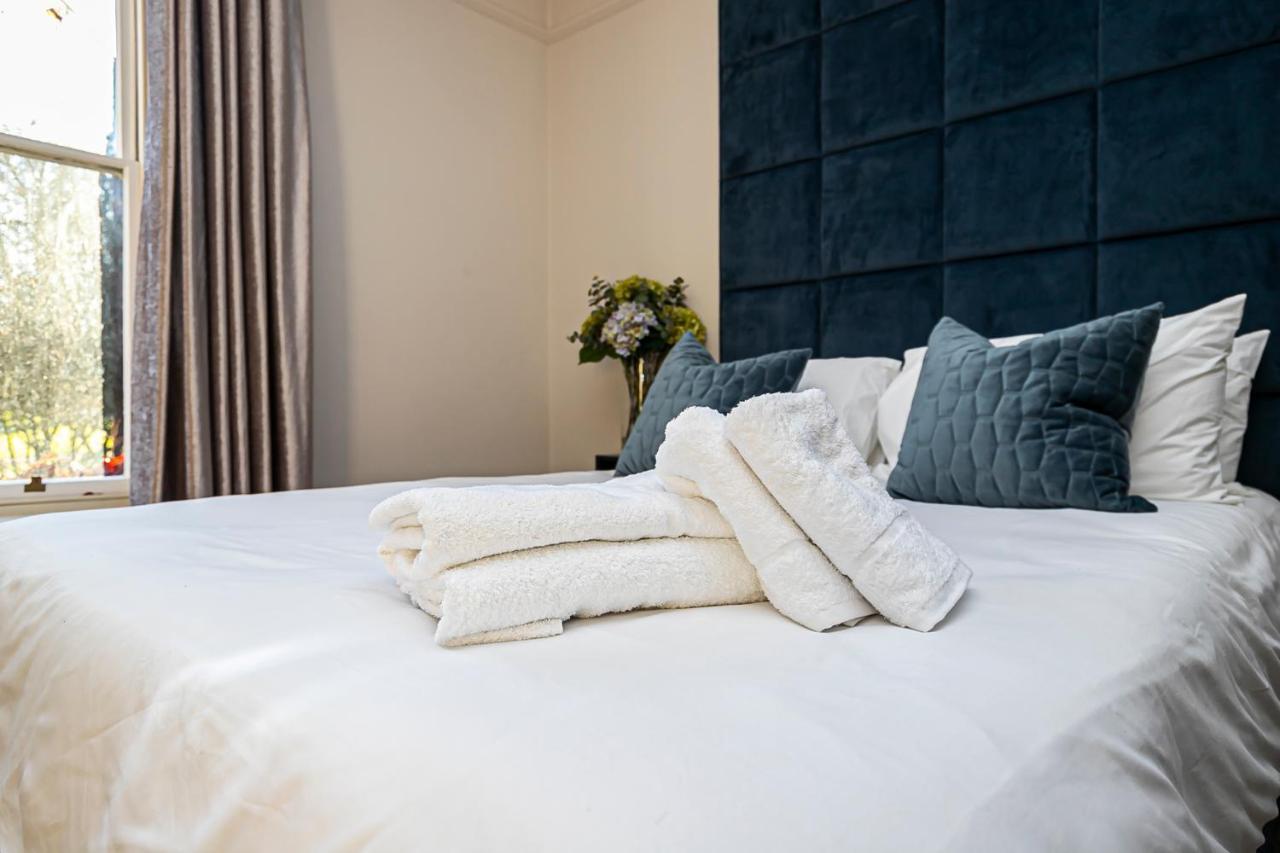 Pages Hotel And Guesthouse Harlow Luaran gambar