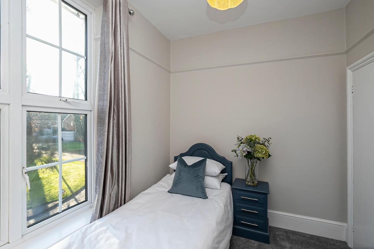 Pages Hotel And Guesthouse Harlow Luaran gambar