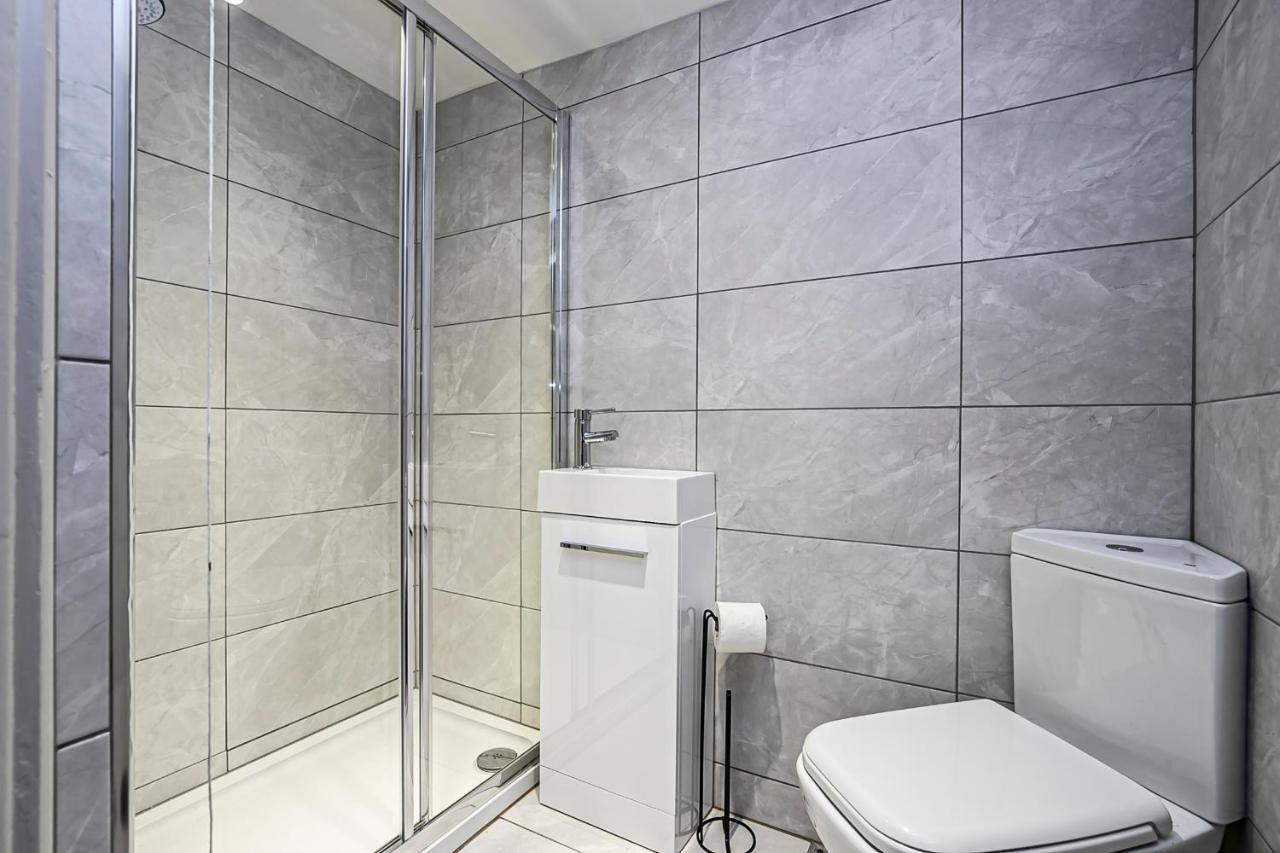 Pages Hotel And Guesthouse Harlow Luaran gambar