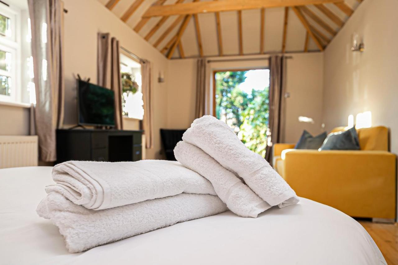 Pages Hotel And Guesthouse Harlow Luaran gambar